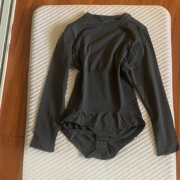 Black Long Sleeve Bodysuit - Picture 3 of 7
